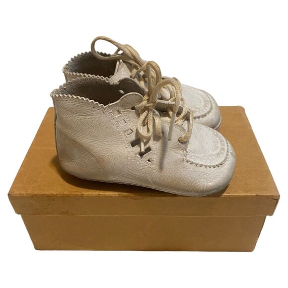 Vintage 1950s White Blucher Baby Shoes by JC Penny Co Leather Size 0 W/ Box - Picture 4 of 13